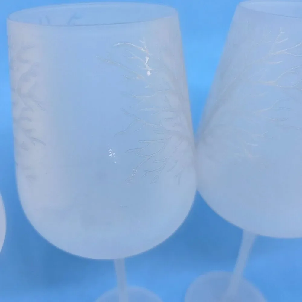 Belvedere Vodka Frosted Tree Cold Activated Glasses 9.5